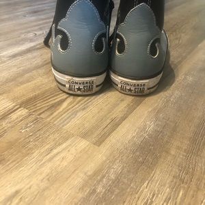 Western style converse size 9